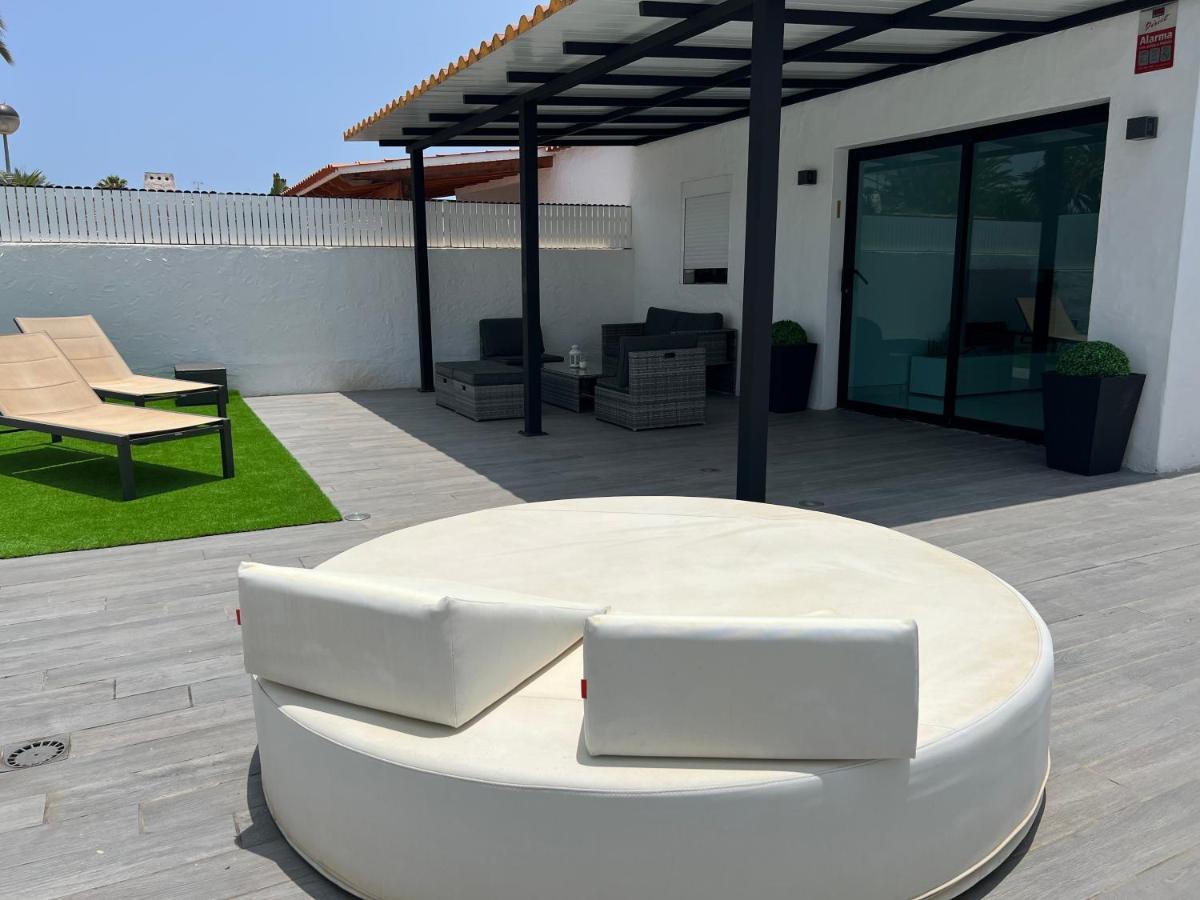 Agradable Bungalow Con Piscina Playa del Ingles  Luaran gambar