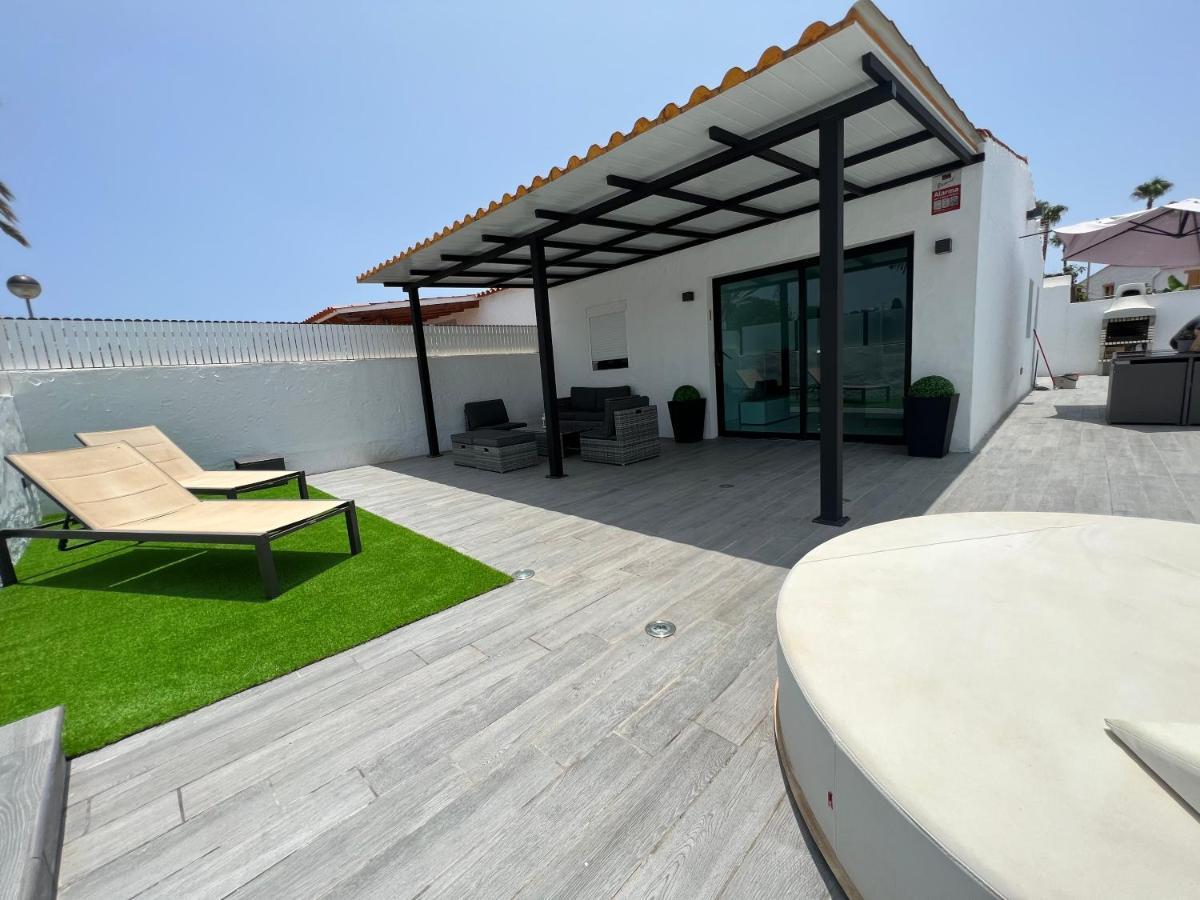 Agradable Bungalow Con Piscina Playa del Ingles  Luaran gambar